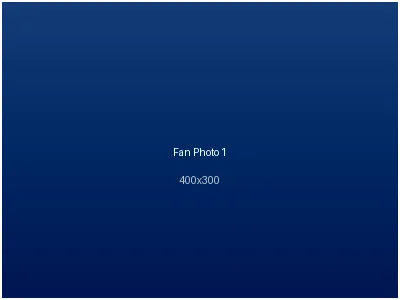 开云体育马里奥展示他收藏的历年季票